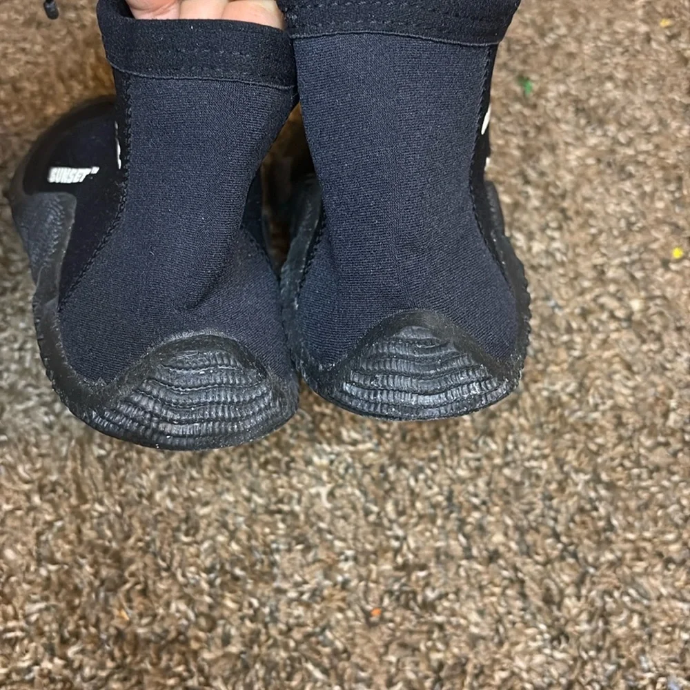 Oceanic Sunset Black Dive Boots - Picture 2 of 6